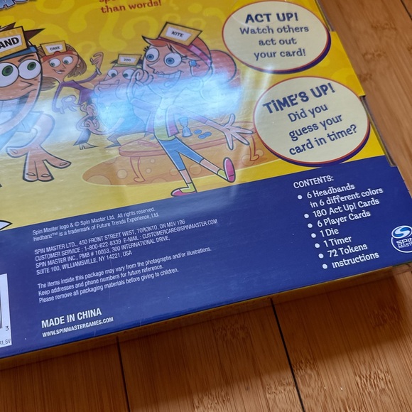 NWT Hedbanz Act Up! Board Game - Picture 4 of 4